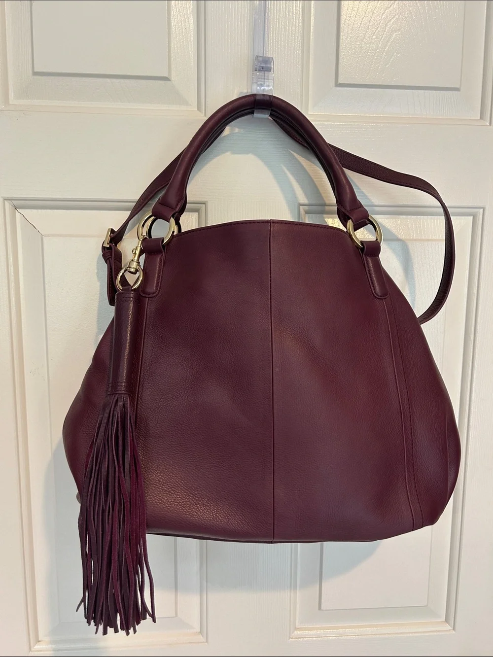 G.I.L.I. Plum Purple Leather Hobo Bag with Tassel